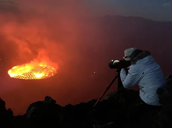 Waiting for the eruption from the terrasses of the volcano - crater of Mount Nyiragongo